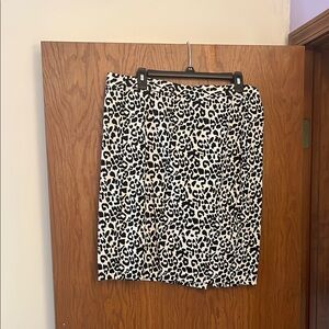 Ann Taylor Black and White Knee-Length Pencil Skirt